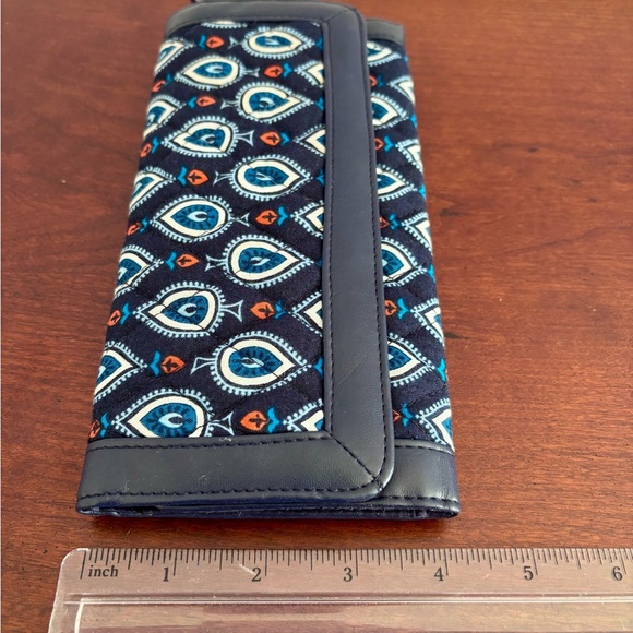 Vera Bradley Marrakesh Motifs Wallet – EUC | Magnetic Closure + Zip Pocket - Picture 7 of 7